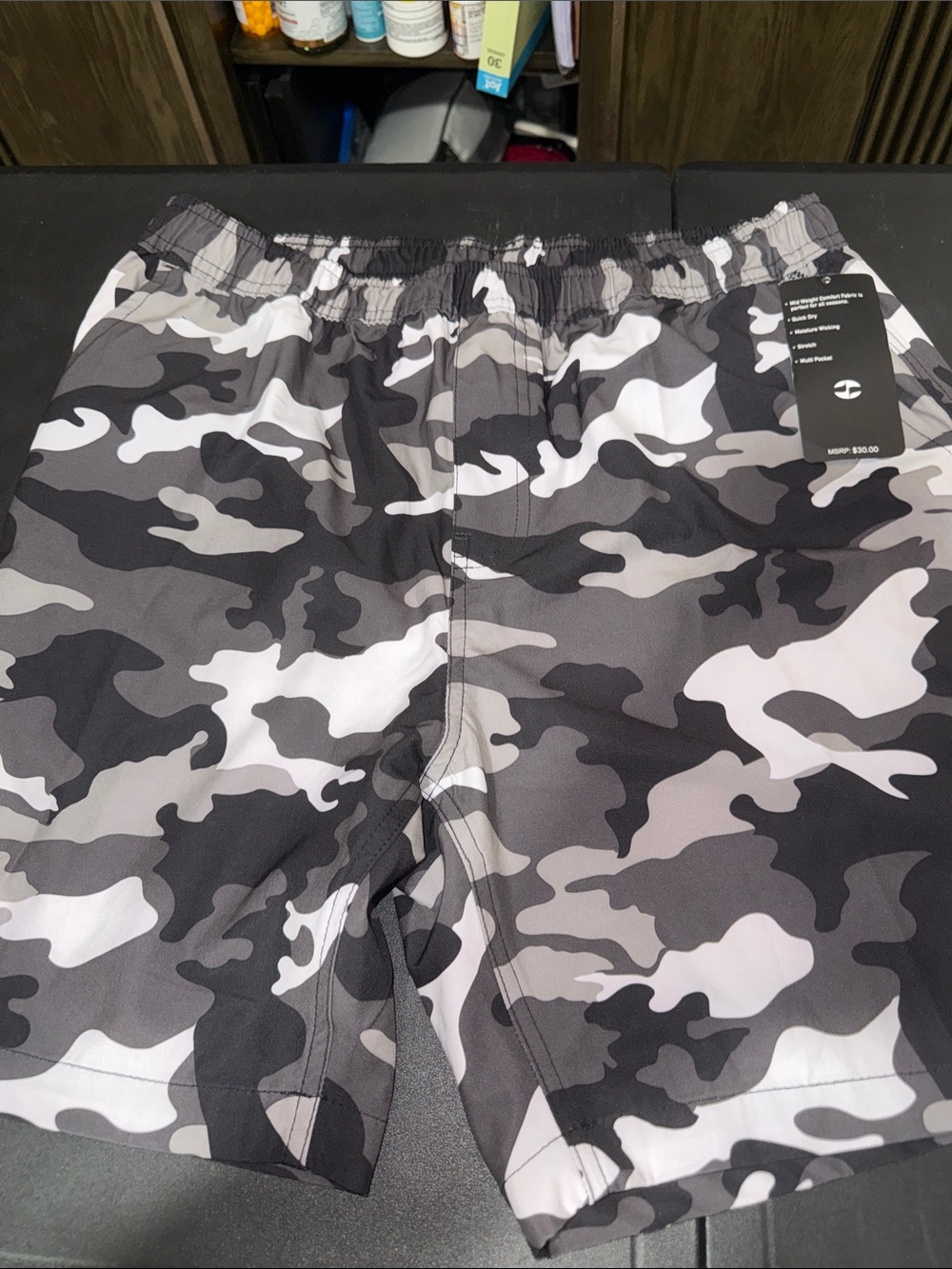 split Men's Camo Athletic Shorts - Black, Gray, White